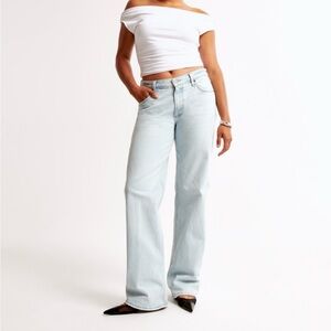 Abercrombie & Fitch The Baggy Low Rise Jean